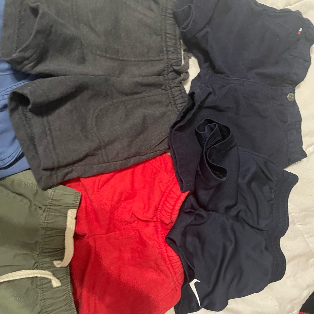 Shorts - Picture 6 of 8